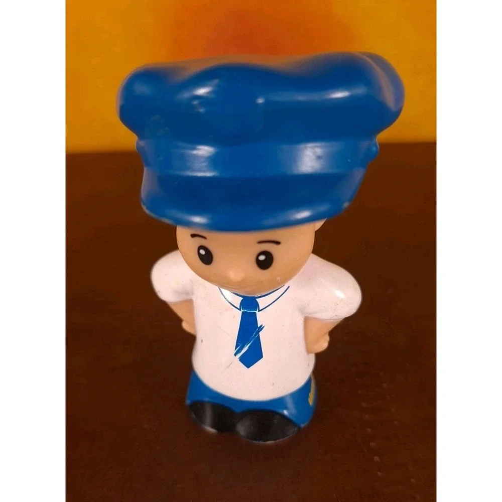 Fisher Price Little People EDDIE BUS DRIVER Blonde Boy BLUE HAT